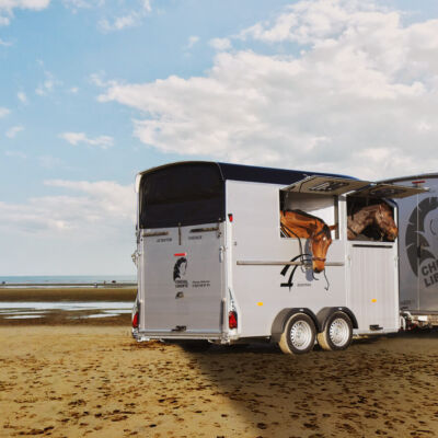 Duomax – Herringbone Double Horse Trailer