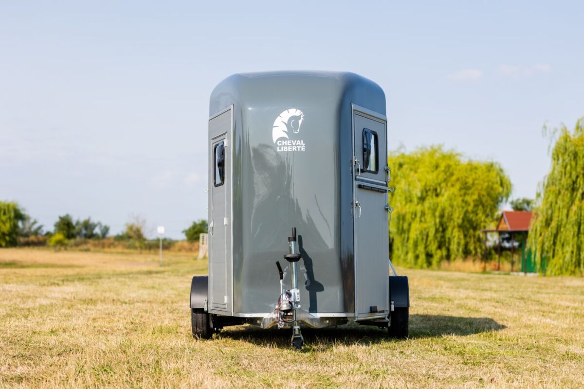 Touring XL - Double Horse Trailer - Image 8