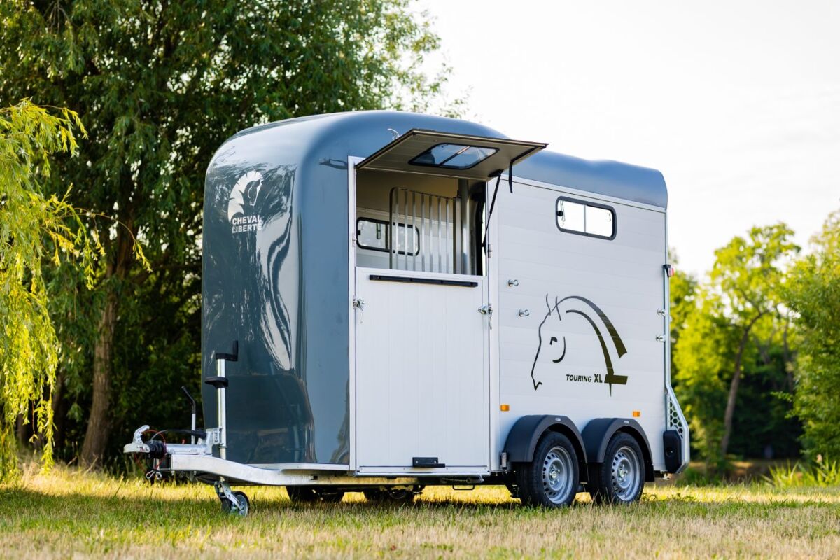 Touring XL - Double Horse Trailer - Image 3